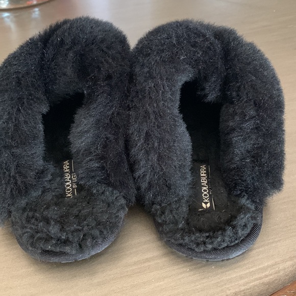 Koolaburra by Ugg Milo Black Slipper slide on Style US Sz 7 New no tag - Picture 8 of 9
